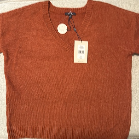 NYDJ Dolman Sleeve V-neck Burnt Orange Sweater Size XS New with tags - Picture 7 of 7